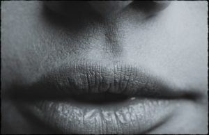 Eve's lips